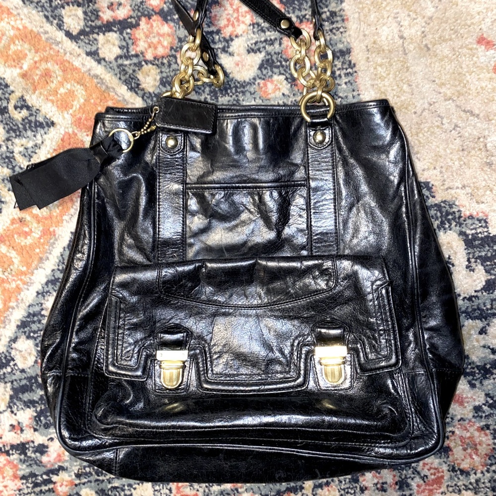 Coach Poppy Push lock Purse. M1169-17924